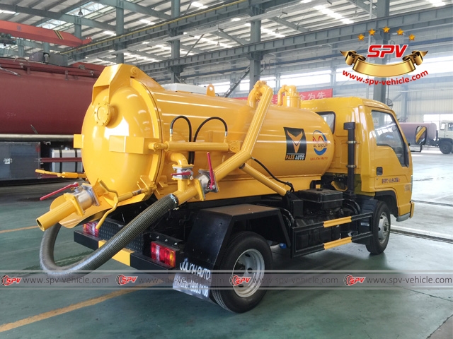 3,000 Liters Sewage Tanker - RR